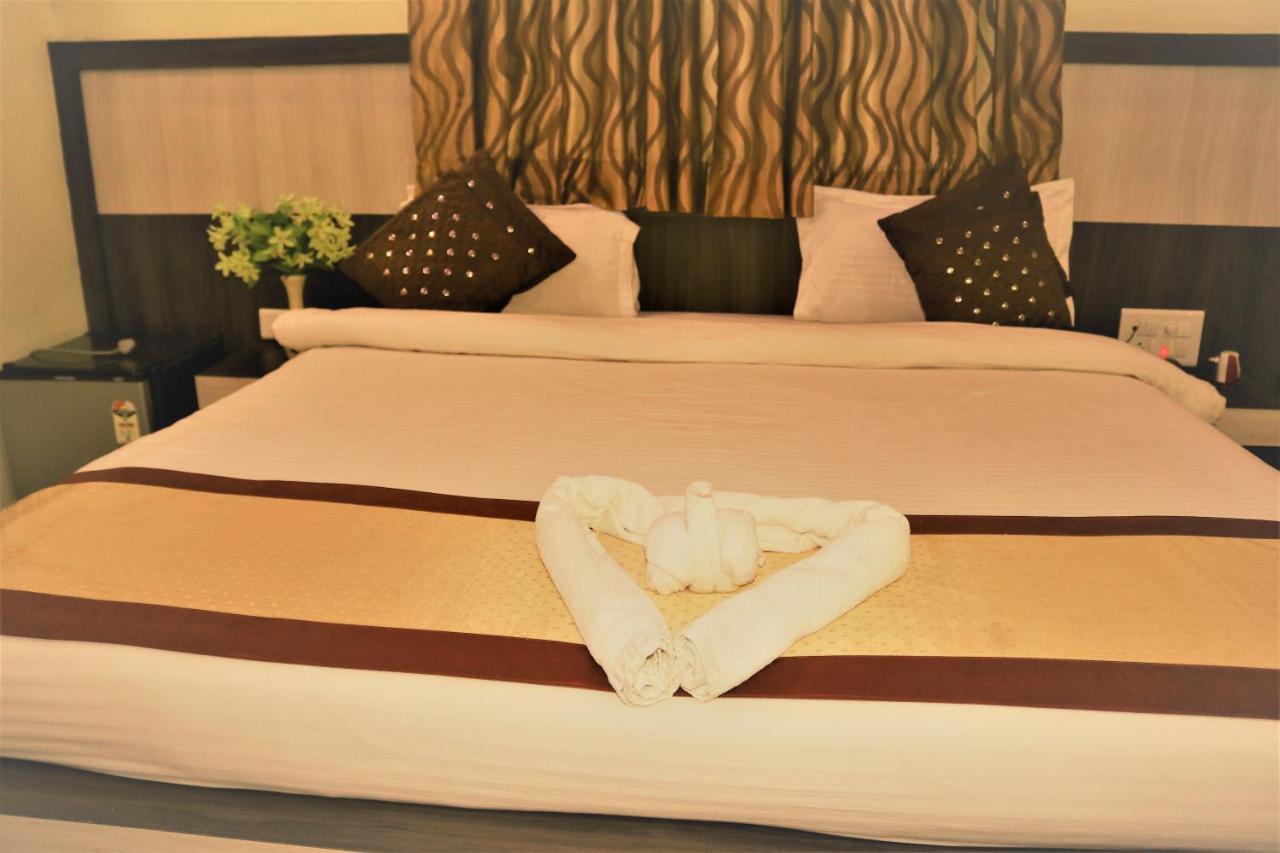 Hotel Vaishnavi Heights Aurangabad  Екстер'єр фото